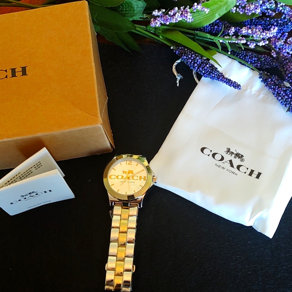 NWT Mens Coach Watch